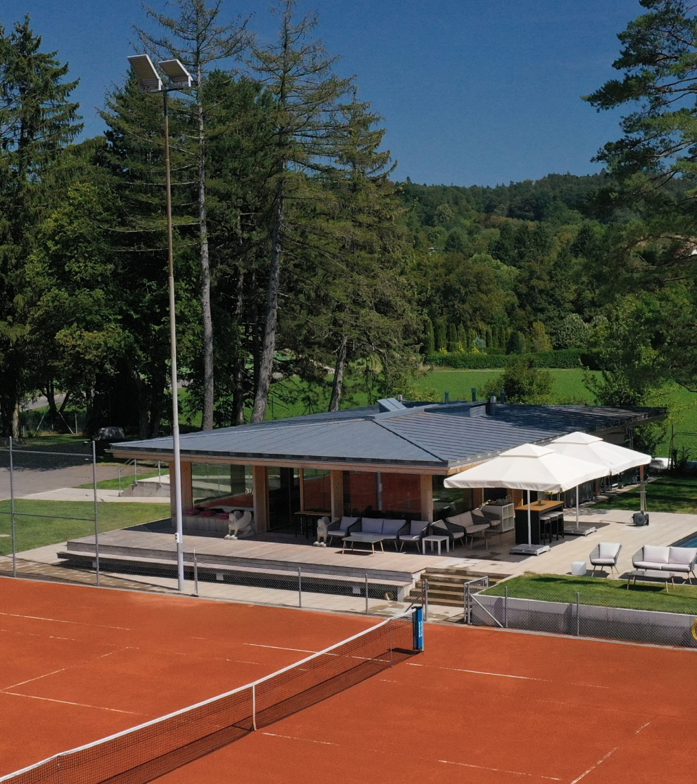 Umfassende Dienstleistungen in der <span class="--inline --brand ">Lazarov Tennistraining in Zollikerberg</span>